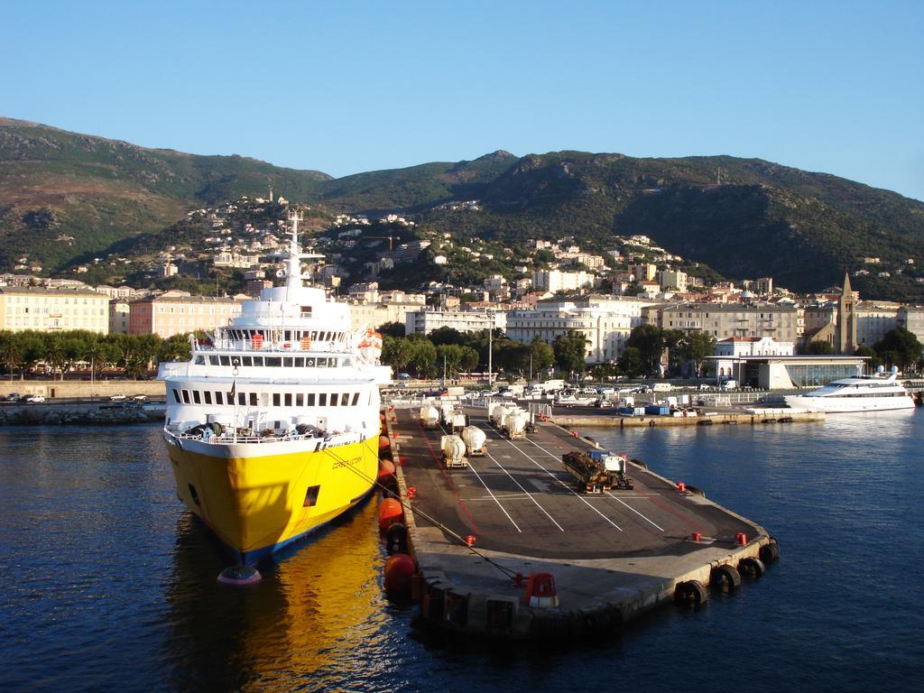 Hotel Riviera Bastia  Ngoại thất bức ảnh