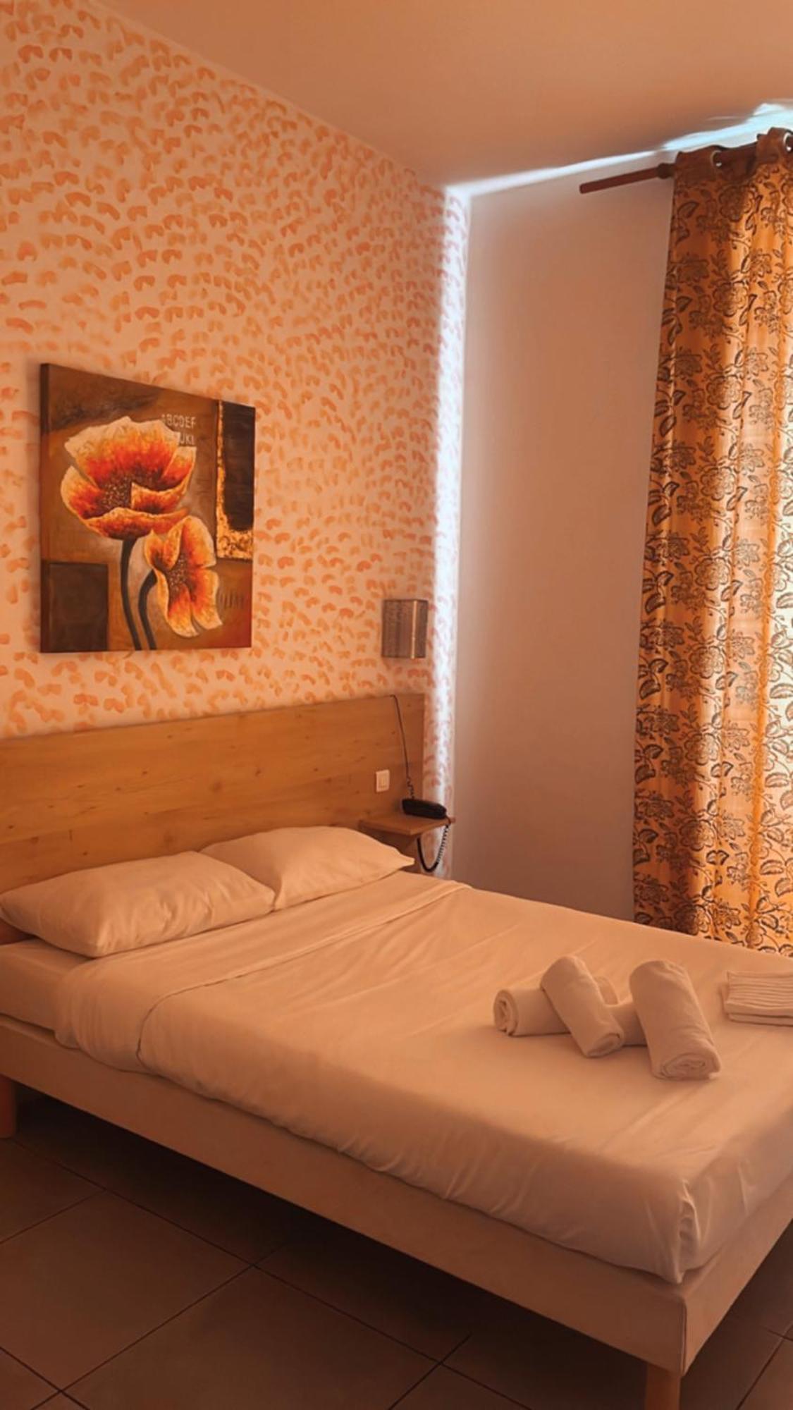 Hotel Riviera Bastia  Ngoại thất bức ảnh